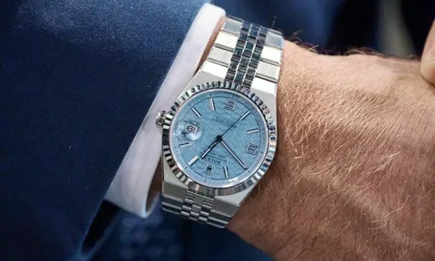 Cận cảnh đồng hồ 69.000 USD trên tay CEO Rolex