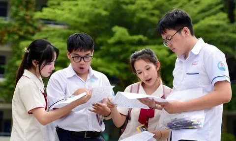 Tuyển sinh 2026: Loạt trường đại học tiếp tục "săn" thí sinh có chứng chỉ SAT