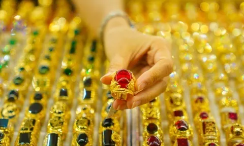 Giá vàng nhẫn tăng mạnh