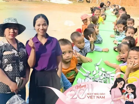 Cô giáo ở Điện Biên kể chuyện bám bản giữ nghề: “30 tuổi mới chạm tay vào ước mơ, tôi vừa làm cô vừa làm mẹ”