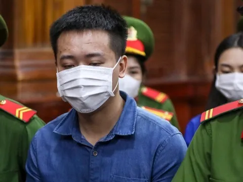 Hình ảnh Quang Linh Vlog, Hằng Du mục trong phòng xét xử